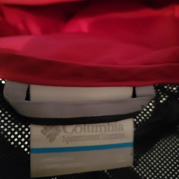 Red winter jacket - Picture 4 of 5